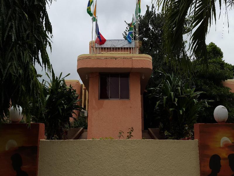 Sir Max Hotel Kumasi Buitenkant foto